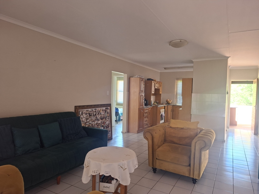 2 Bedroom Property for Sale in Safari Gardens North West